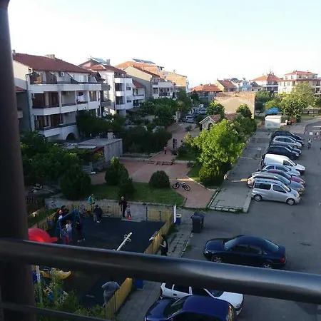 Апартамент Нино 2 * Sozopol