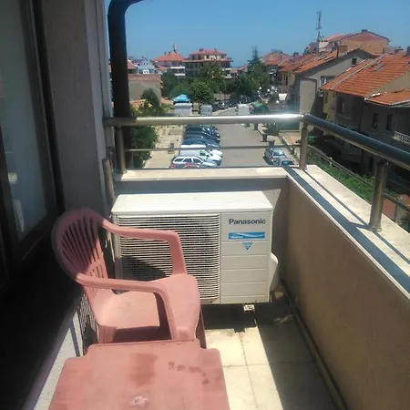 Apartman Апартамент Нино 2 Szozopol